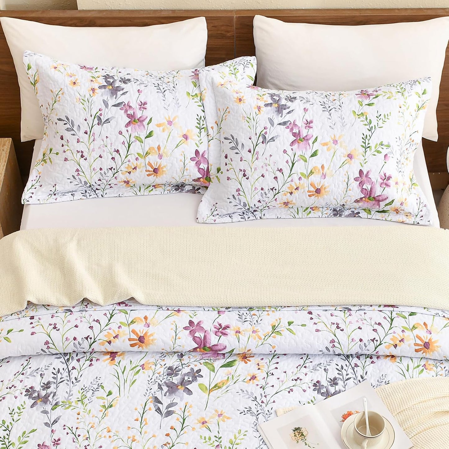 Cotton Queen Pillowcase Set of 2 (20" x 30"), Wildflower Print Quilted Bed Pillowcase, Envelope Closure Breathable Soft Pillowcase